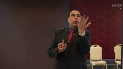 leadershipl-speaker-dr-ali-qassem-gesture-2000x1125-39-2