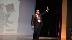 motivational-speaker-dr-ali-qassem-2000-2-2000x1125